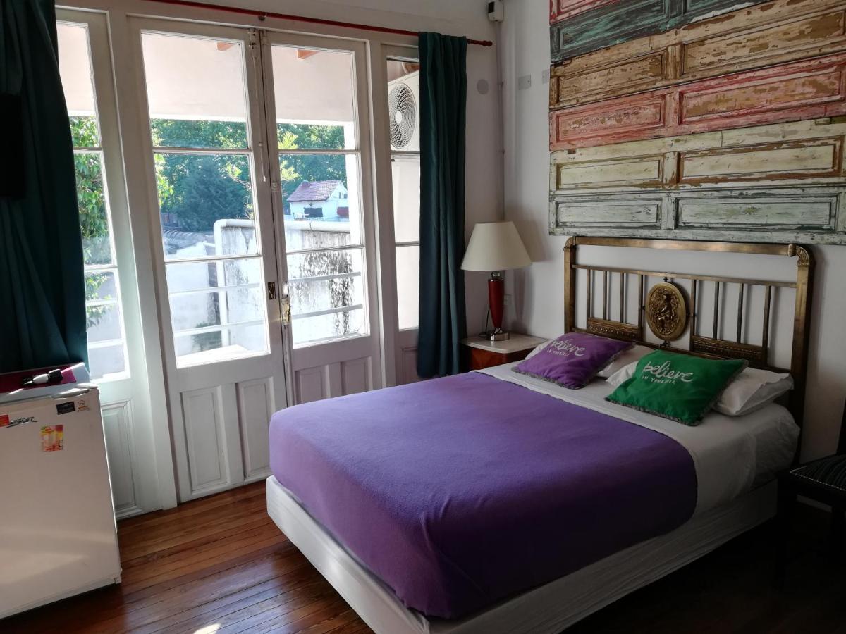 Hotel Boutique Casablanca Адроге Экстерьер фото