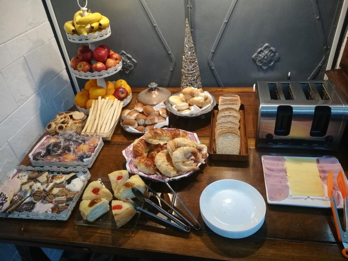 Hotel Boutique Casablanca Адроге Экстерьер фото