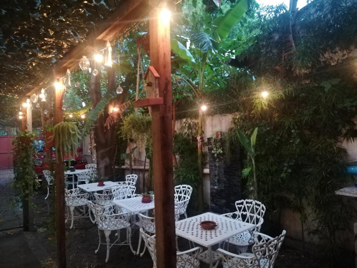 Hotel Boutique Casablanca Адроге Экстерьер фото